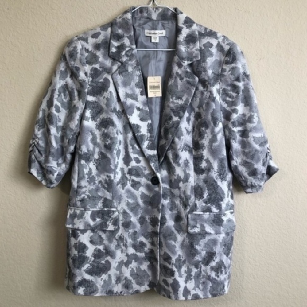 Coldwater Creek Blazer Gray Animal Print Button